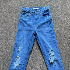 Levi Skinny Jeans